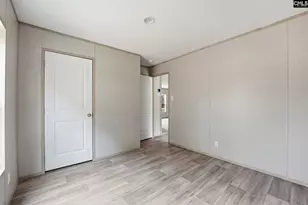 522 Watts Ln, Camden, SC 29020 - Photo 13