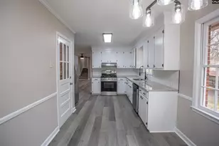 1005 Kennedy St, Camden, SC 29020 - Photo 9