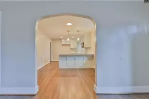 1740 Sunnyside Dr, Cayce, SC 29033 - Photo 9