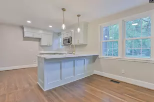 1740 Sunnyside Dr, Cayce, SC 29033 - Photo 11