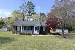 314 Brantley Dr, Hartsville, SC 29550 - Photo 1