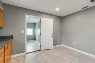 505 Eastwood Cir, Orangeburg, SC 29118 - Photo 5