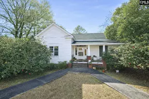 114 E College St, Bishopville, SC 29010 - Photo 1