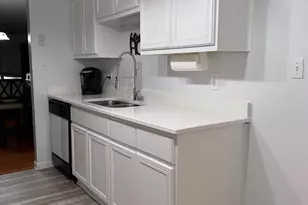 29 Heritage Village Ln, Columbia, SC 29212 - Photo 3