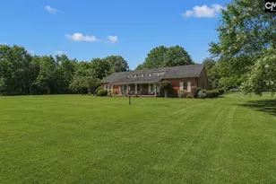 2817 Cains Mill Rd, Sumter, SC 29154 - Photo 3