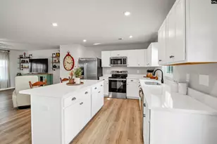 3043 Blue Brook Ln, Columbia, SC 29209 - Photo 9