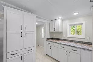 573 Canasta Dr, Gilbert, SC 29054 - Photo 11