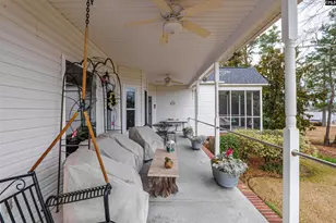 624 E Point Dr, Gilbert, SC 29054 - Photo 19