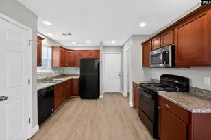 24 Hicks Rd, Greenville, SC 29605 - Photo 13