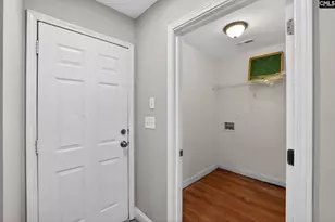 24 Hicks Rd, Greenville, SC 29605 - Photo 27