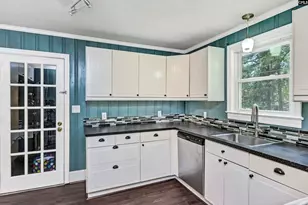 1108 Rutland Ave, West Columbia, SC 29169 - Photo 13