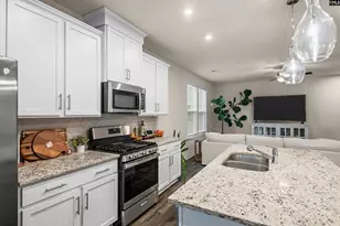 24 Harvest Moon Dr, Elgin, SC 29045 - Photo 11