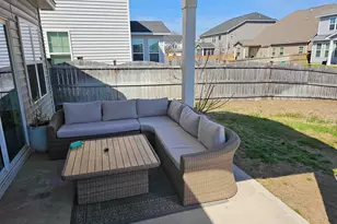 819 Queenshire Ln, Elgin, SC 29045 - Photo 19