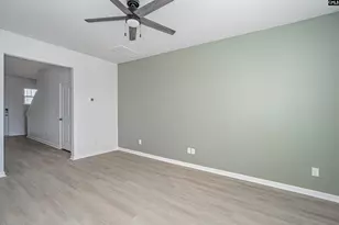 1024 Cornelia St, Elgin, SC 29045 - Photo 9