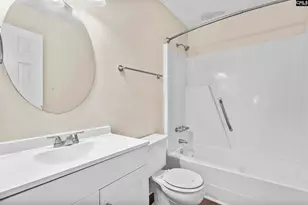 80 N Lake Pointe Dr, Columbia, SC 29229 - Photo 19