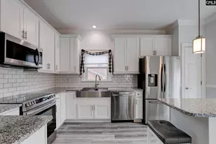 4 Crown Point Ct, Irmo, SC 29063 - Photo 15