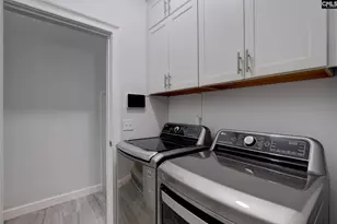 4 Crown Point Ct, Irmo, SC 29063 - Photo 33