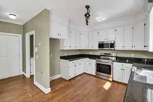 210 Bentwood Ln, Columbia, SC 29229 - Photo 11