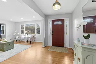 110 Wembley St, Columbia, SC 29209 - Photo 3