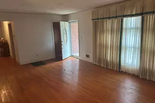 1040 Indigo Ave, Cayce, SC 29033 - Photo 3