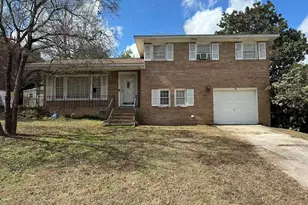 305 Park Ln, West Columbia, SC 29170 - Photo 1