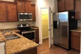 636 Spanish Oak Dr, West Columbia, SC 29169 - Photo 3