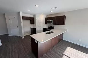 4032 Monetta Dr, Elgin, SC 29045 - Photo 3