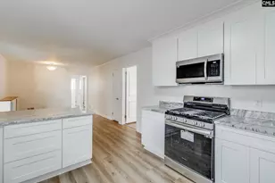 1919 Windsor Dr, Cayce, SC 29033 - Photo 9