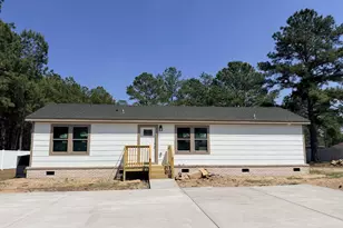 952 Roberts Dr, Elgin, SC 29045 - Photo 3