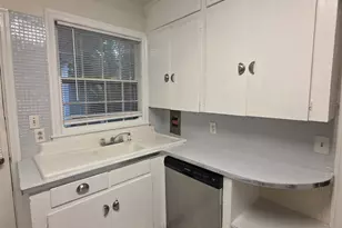 3947 Live Oak St, Columbia, SC 29205 - Photo 9