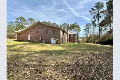 330 Canada Drive, Camden, SC 29020 - Photo 9