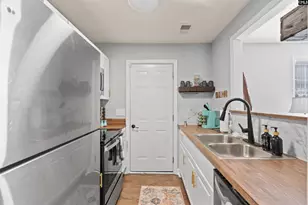 1111 Rumar St, Columbia, SC 29203 - Photo 11