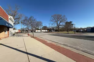 105 Main St S, Bethune, SC 29009 - Photo 5