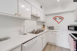 619 King Street 901, Columbia, SC 29205 - Photo 17