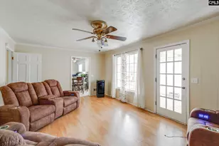 838 Gardendale Dr, Columbia, SC 29210 - Photo 17