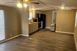 205 Ann St, Pelion, SC 29123 - Photo 3