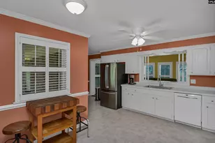 41 Garden Springs Rd, Columbia, SC 29209 - Photo 11