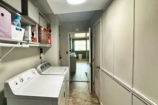 1000 Evergreen Ave, West Columbia, SC 29169 - Photo 17