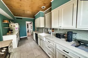 1000 Evergreen Ave, West Columbia, SC 29169 - Photo 13