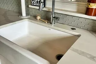 1000 Evergreen Ave, West Columbia, SC 29169 - Photo 11