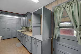 816 Seay Dr, West Columbia, SC 29170 - Photo 11