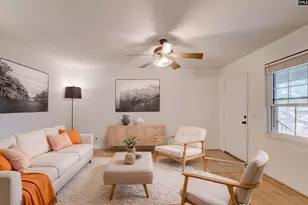 528 Wimbledon Ct, Columbia, SC 29210 - Photo 1