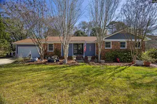106 Lakewood Dr, Lugoff, SC 29078 - Photo 1