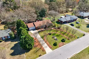 106 Lakewood Dr, Lugoff, SC 29078 - Photo 3