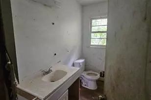 1921 Edgehill Rd, Columbia, SC 29204 - Photo 25