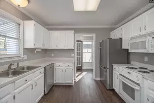 701 Cedar Field Ln, West Columbia, SC 29170 - Photo 9