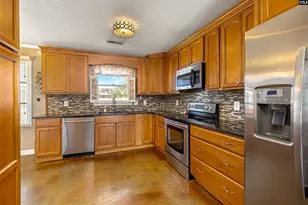 2285 Treetop Ln, Sumter, SC 29154 - Photo 11