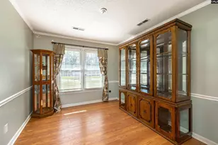 2285 Treetop Ln, Sumter, SC 29154 - Photo 9