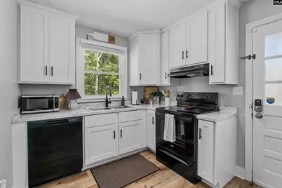 527 Amick Street, West Columbia, SC 29169 - Photo 7