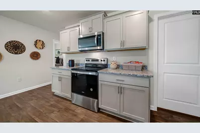 611 Edgetree Drive, Hopkins, SC 29061 - Photo 5